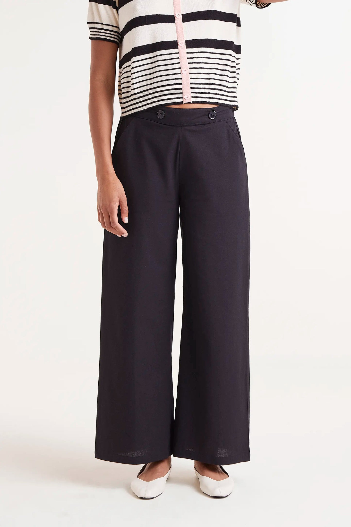 Straight Trousers with Black Buttons