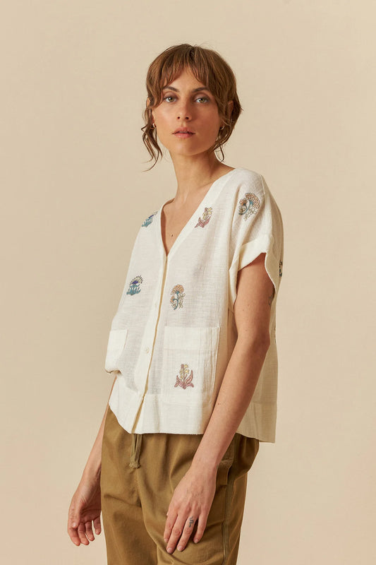 Short-Sleeve Embroidered Shirt