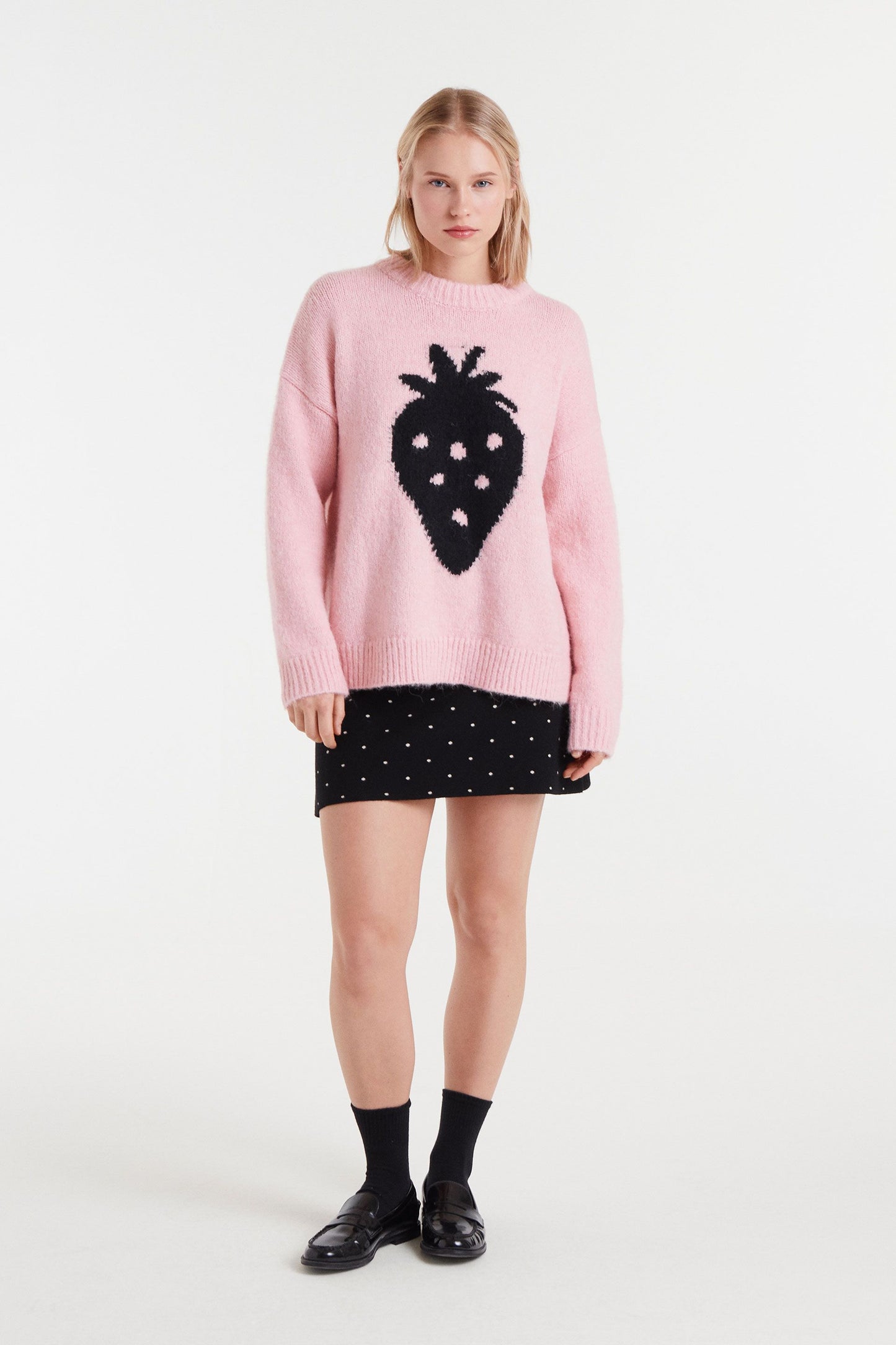 Jacquard knit Sweater with Strawberry Print
