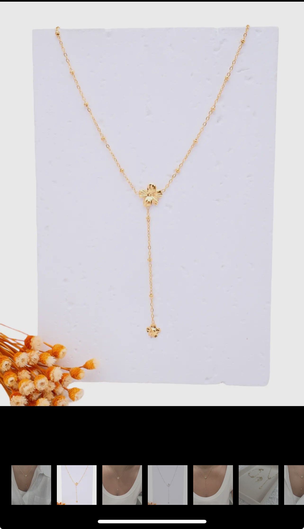 Droplet Small Little Flowers Necklace