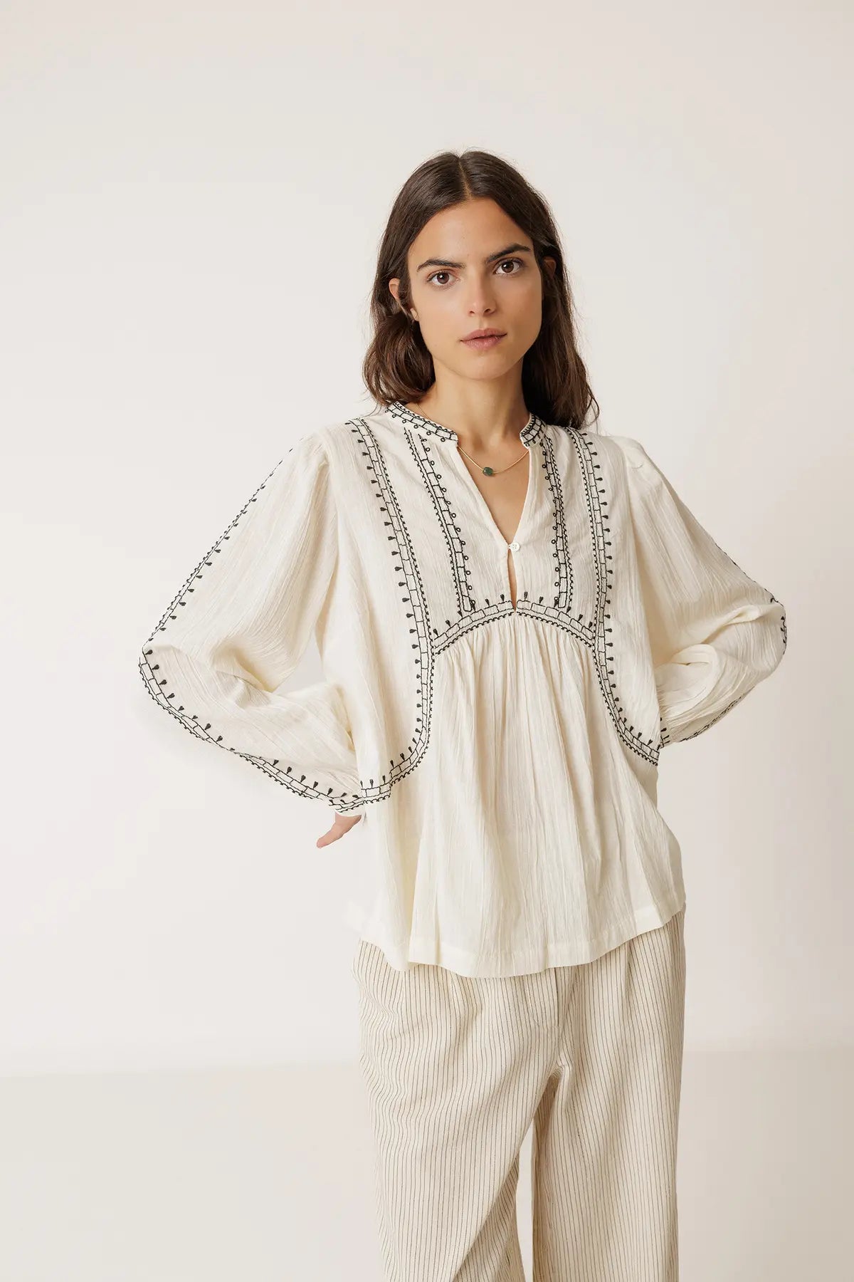 Ethnic-Embroidery Blouse