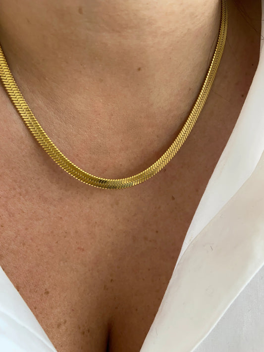 Gold Serpentine Flat Chain Necklace