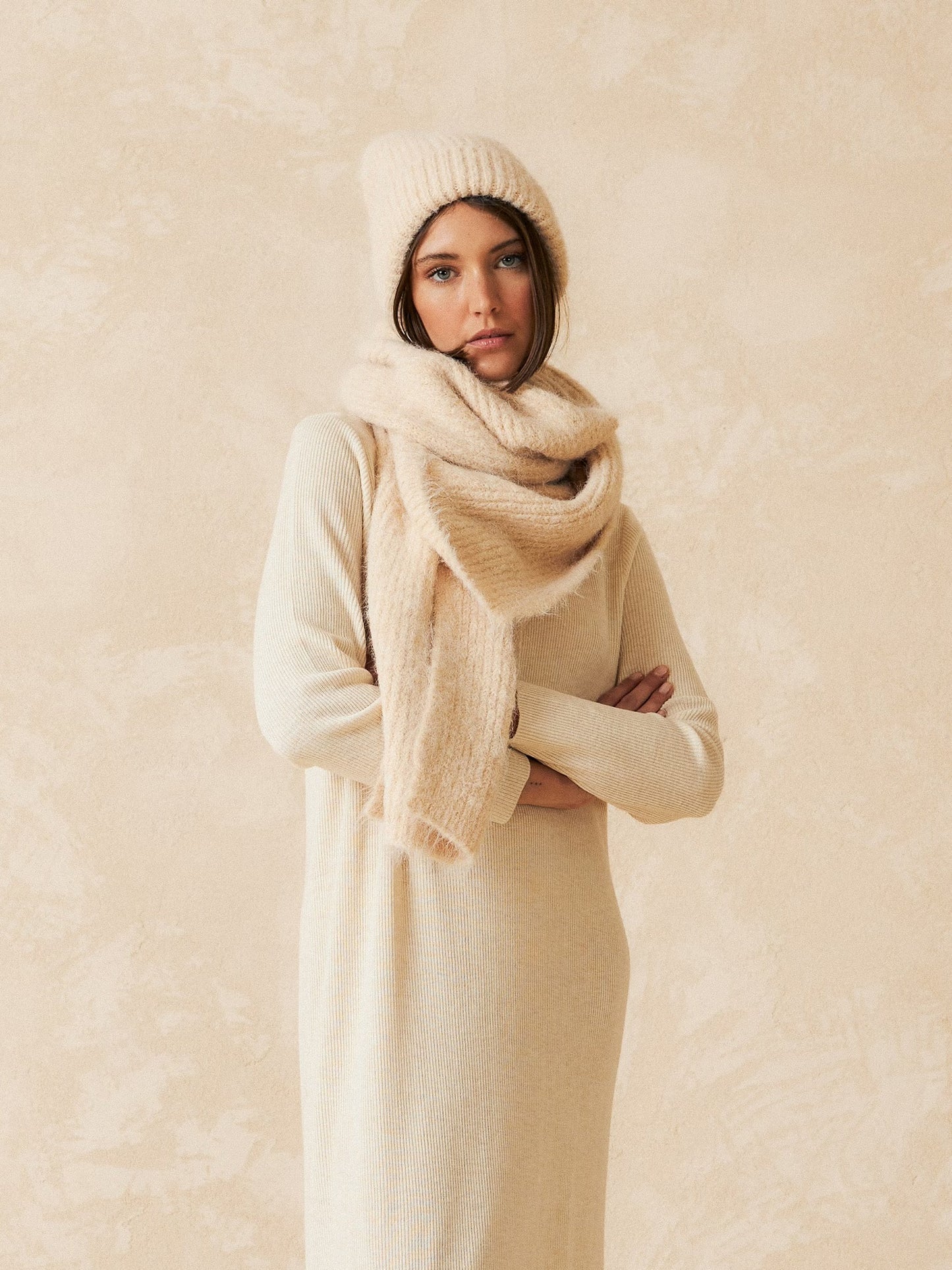 Knitted Beige Scarf