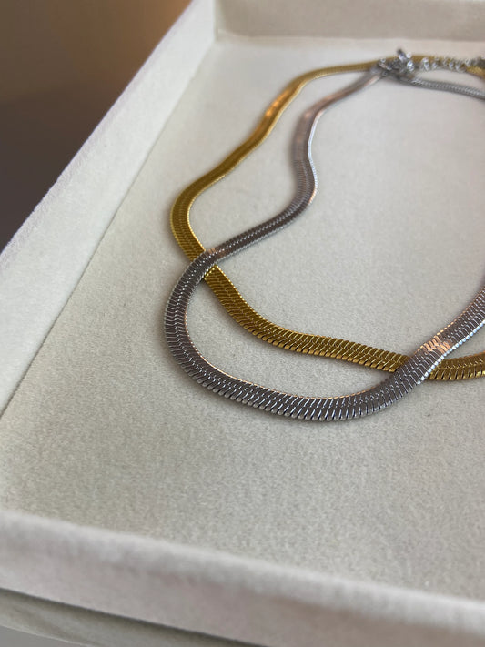 Gold Serpentine Flat Chain Necklace