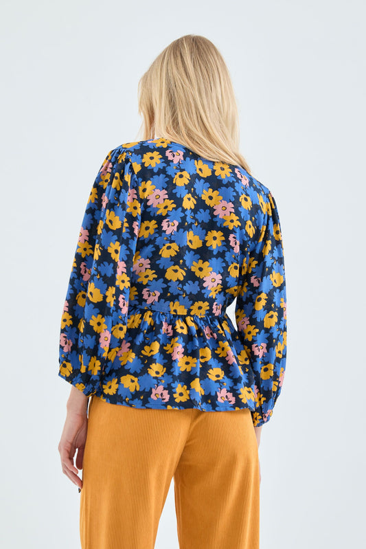 Long-sleeved top with floral print
